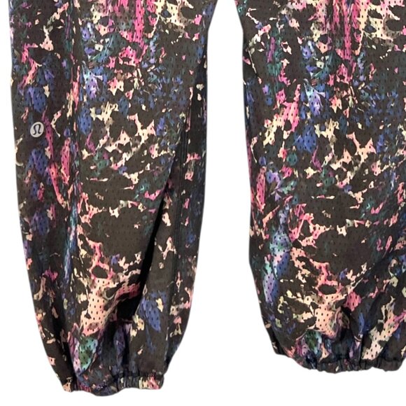 Lululemon Om Pant Pull On Fold Over Pants Floral Sport Black Size 10 Pre-Loved - Picture 2 of 6